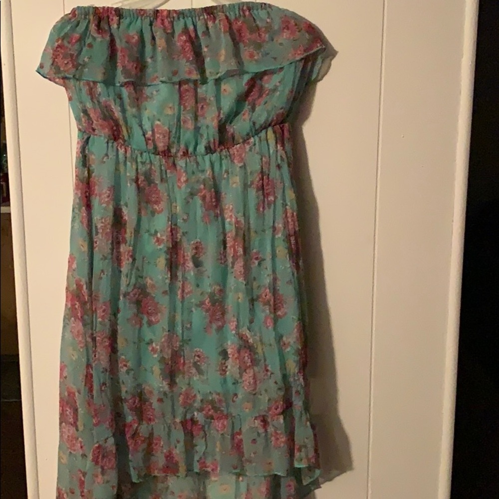 Floral strapless maxi dress